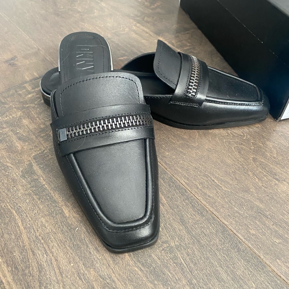 DKNY Elin Flat Mule Black Leather with Zipper Detail